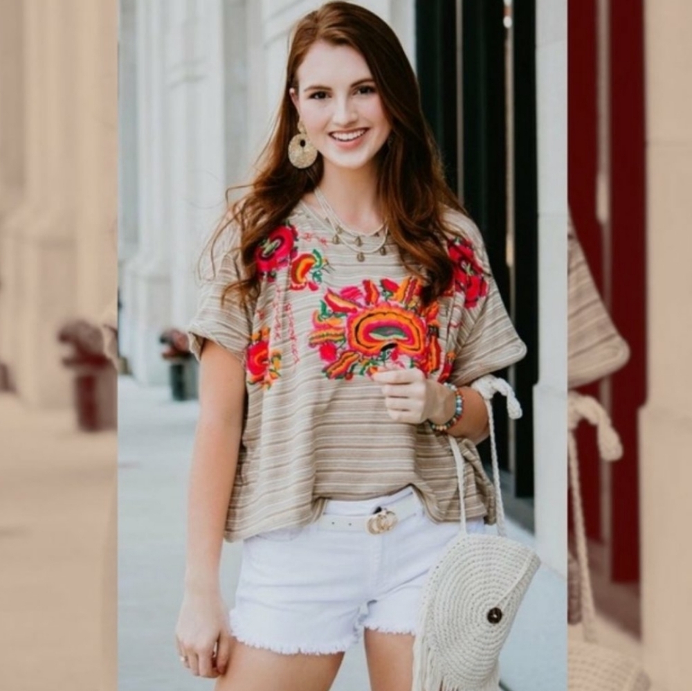 Free People Catalunya Embroidered Oversized Cropped Top in Mushroom Combo Size L - Picture 15 of 16